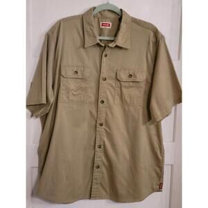 Wrangler Mens XL Khaki Button Up Shirt Pockets Workwear Hiking Outdoors